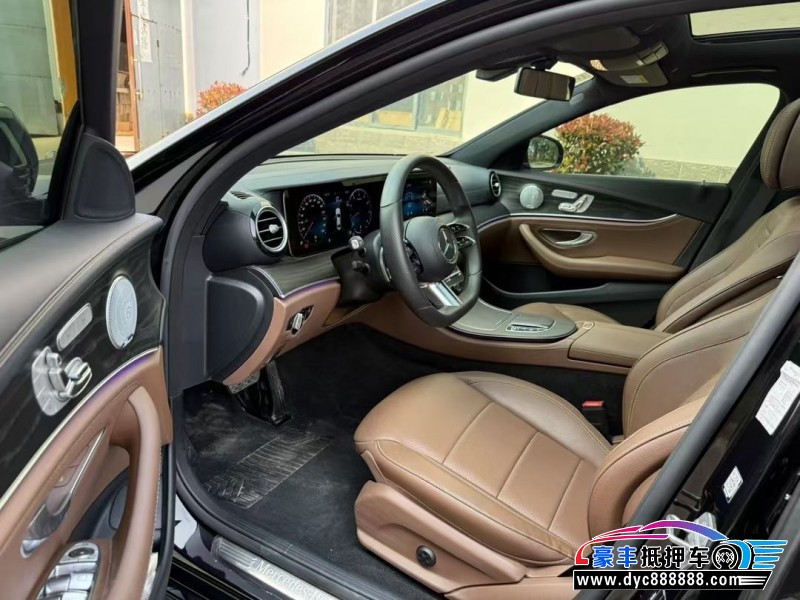 21年奔驰E轿车抵押车出售