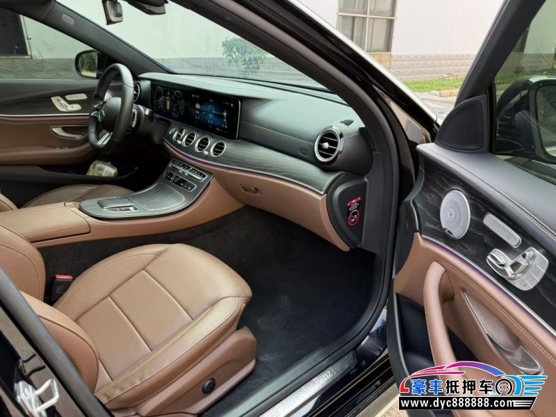 21年奔驰E轿车抵押车出售