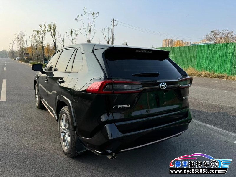 24年丰田威兰达轿车抵押车出售