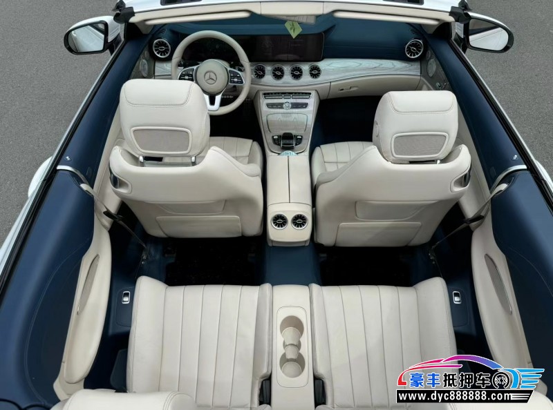 19年奔驰E跑车抵押车出售