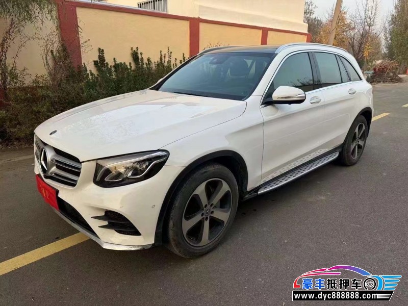 19年奔驰GLC轿车抵押车出售
