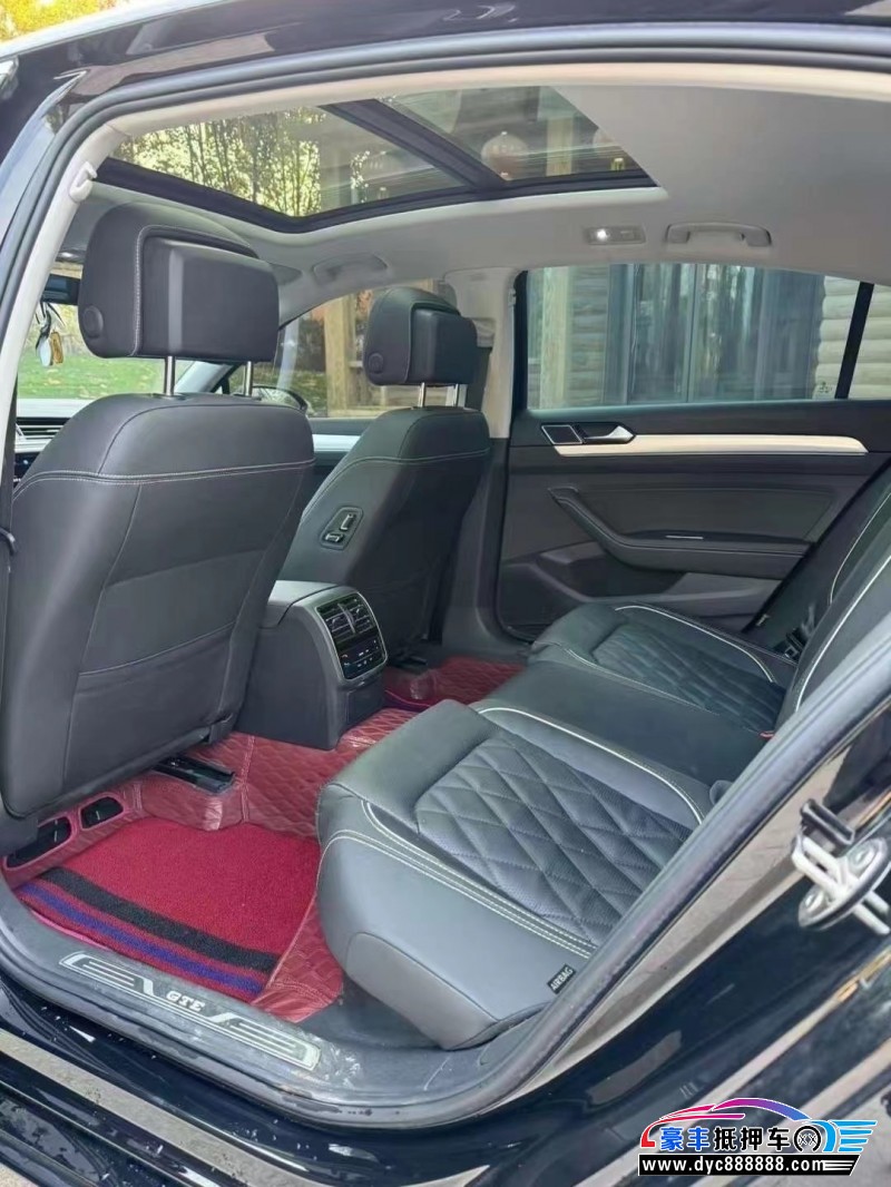 24年大众迈腾轿车抵押车出售