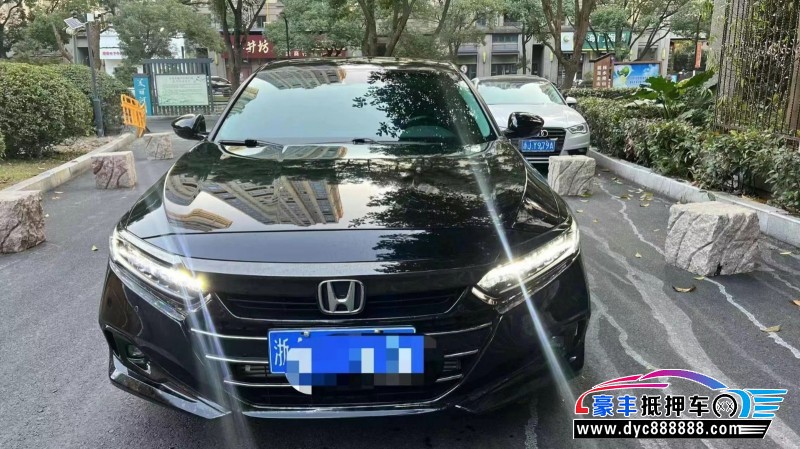 22年本田雅阁轿车抵押车出售