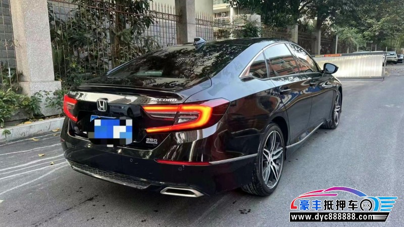 22年本田雅阁轿车抵押车出售