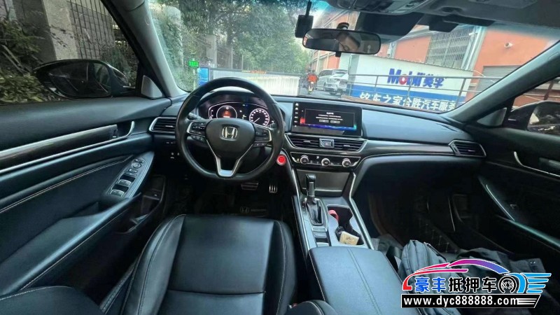 22年本田雅阁轿车抵押车出售