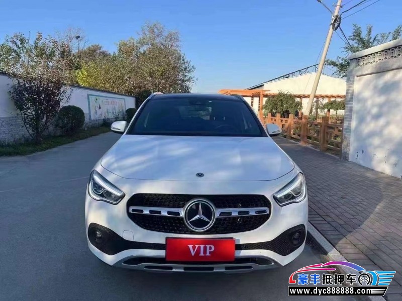 22年奔驰GLA轿车抵押车出售