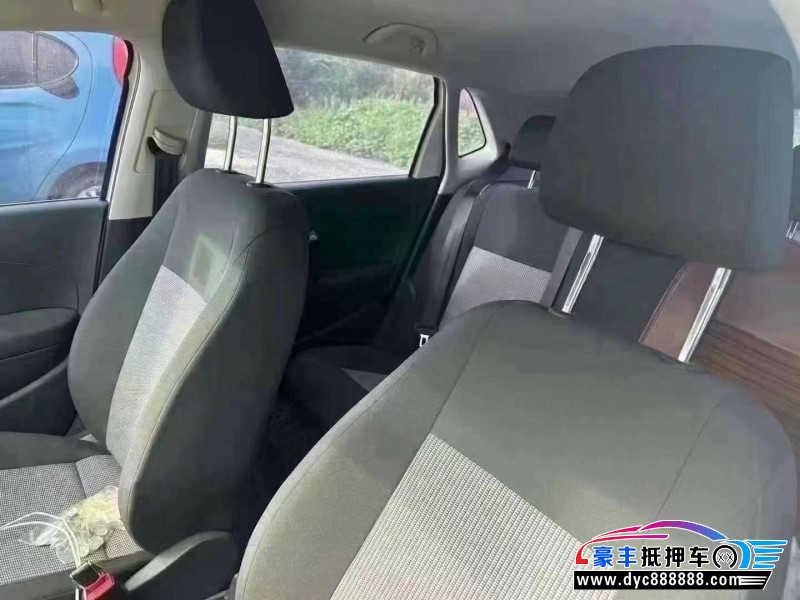 18年大众polo轿车抵押车出售