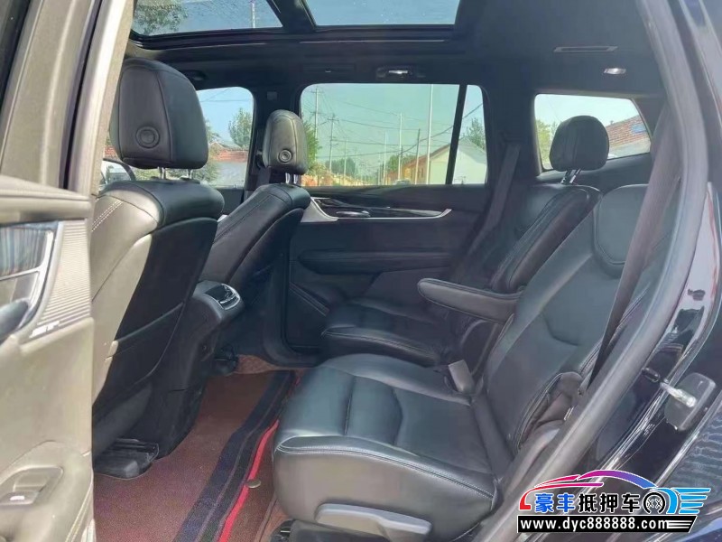 21年凯迪拉克xt6轿车抵押车出售