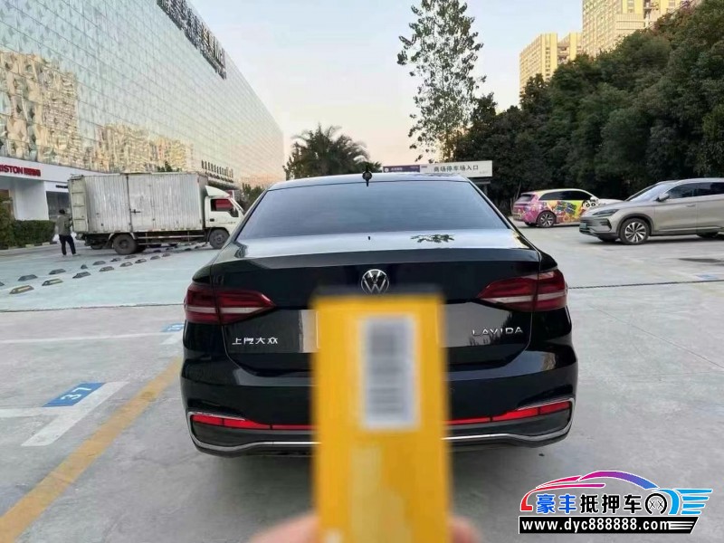 22年大众朗逸轿车抵押车出售