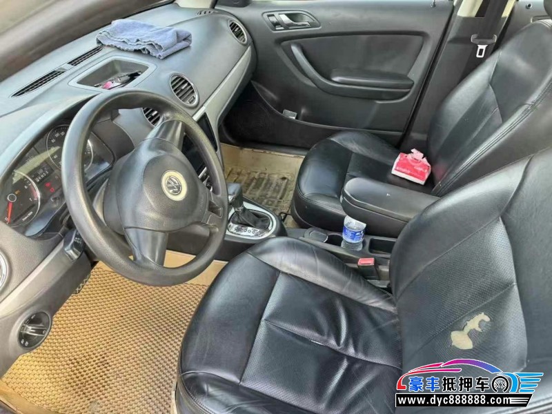 12年大众朗逸轿车抵押车出售