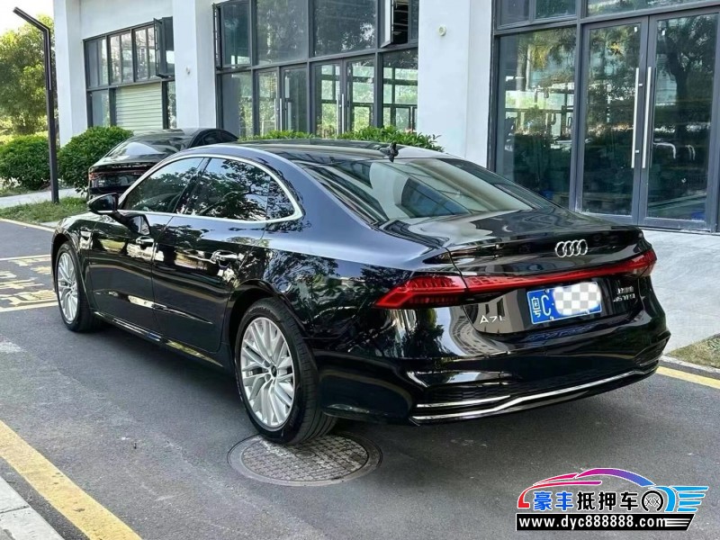 22年奥迪A7轿车抵押车出售