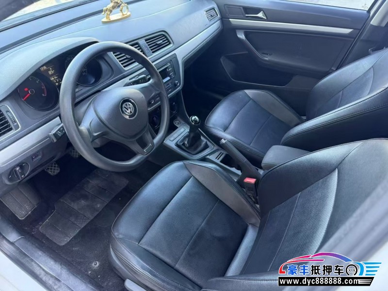 18年大众朗逸轿车抵押车出售