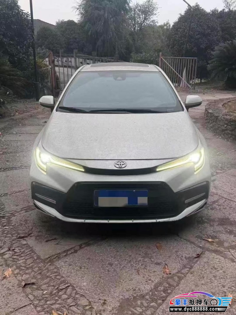 21年丰田雷凌轿车抵押车出售