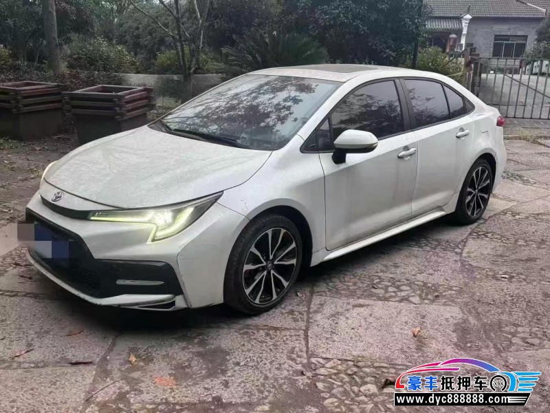 21年丰田雷凌轿车抵押车出售