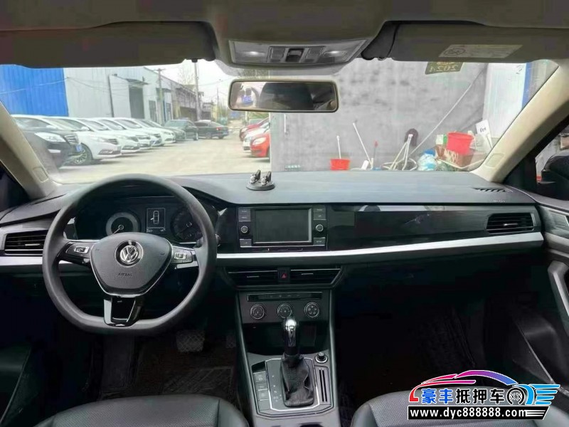 19年大众朗逸轿车抵押车出售