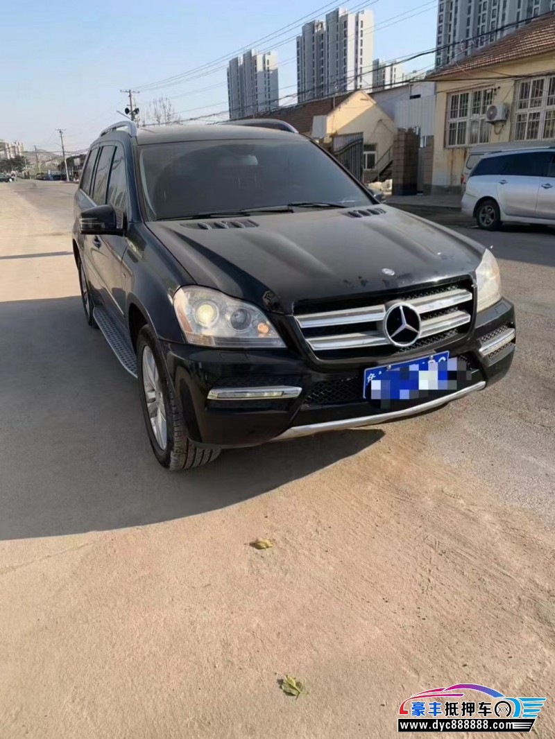 12年奔驰GL级轿车抵押车出售