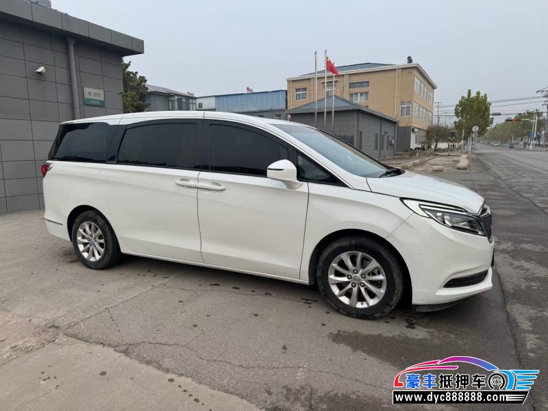 17年别克GL8MPV抵押车出售