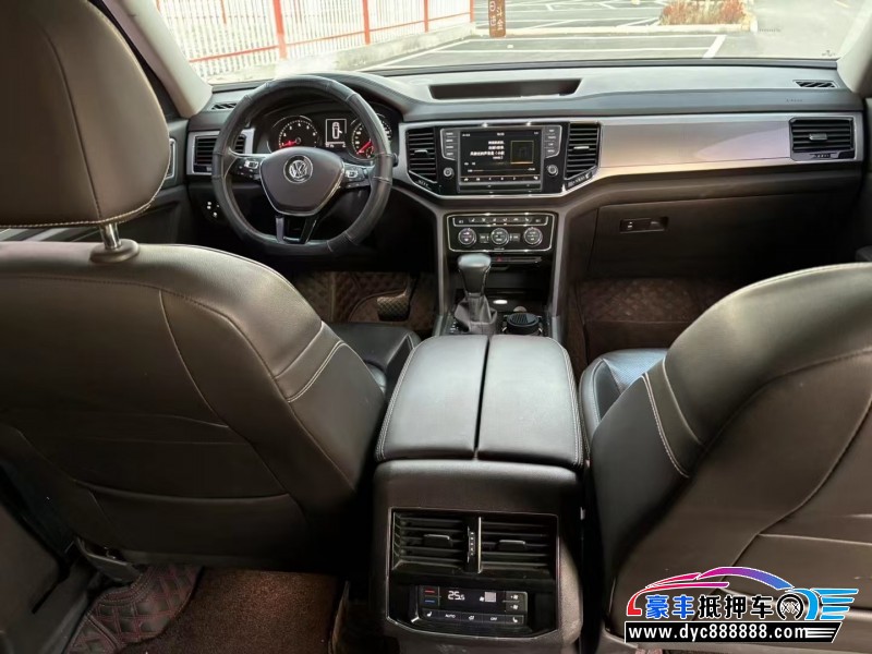 18年大众途昂轿车抵押车出售