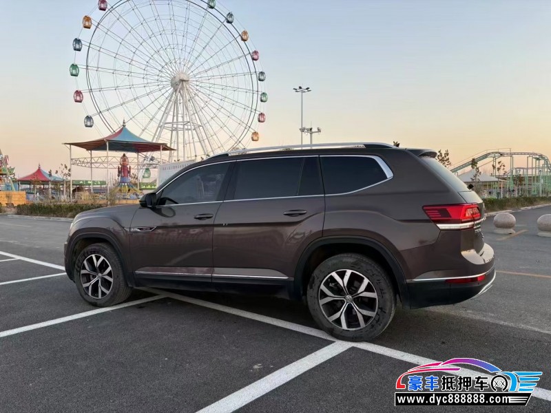 18年大众途昂轿车抵押车出售