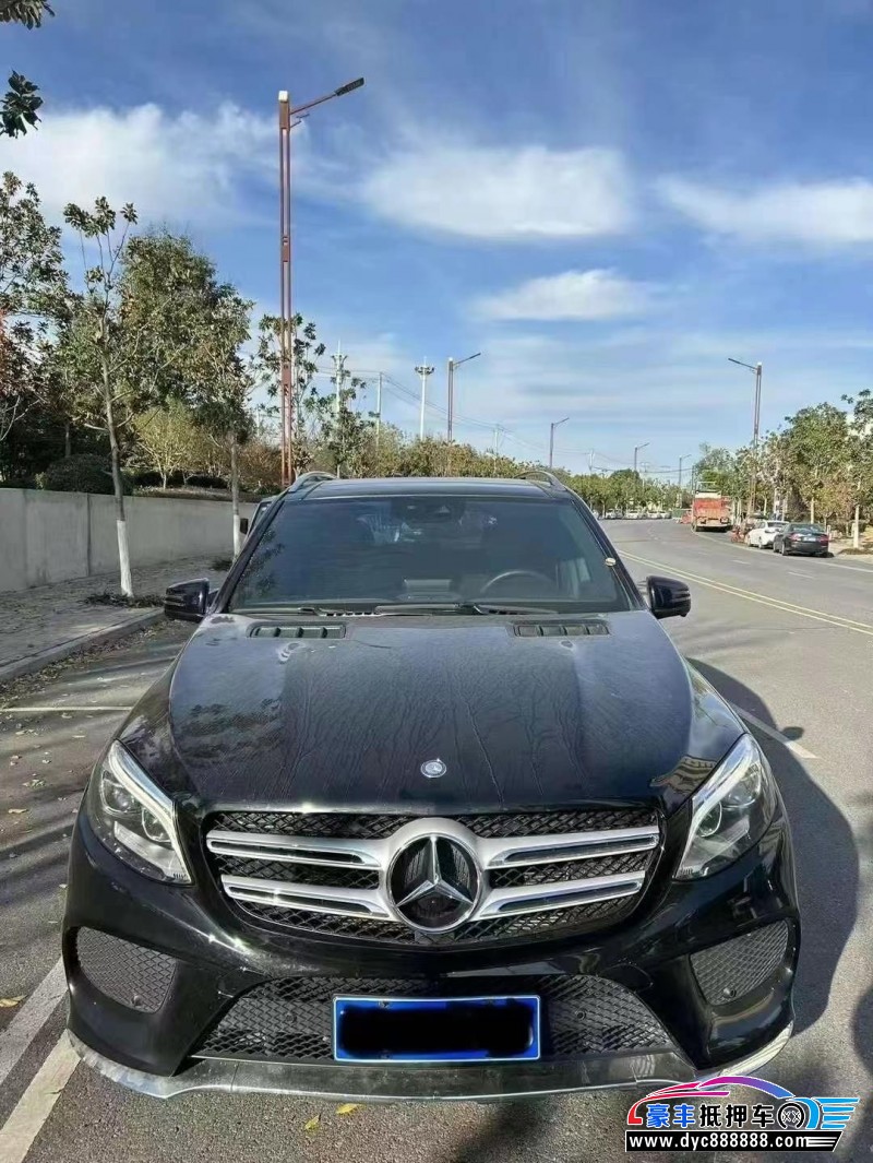 16年奔驰GLE轿车抵押车出售