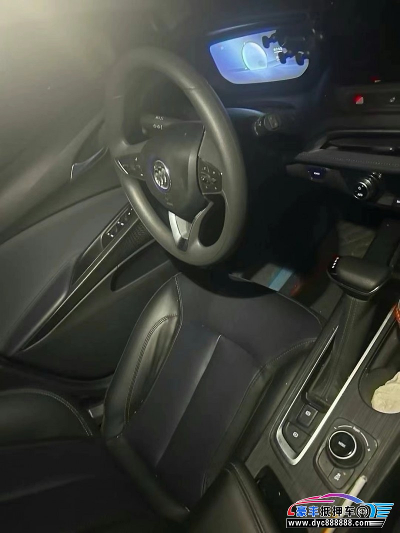 23年别克微蓝轿车抵押车出售