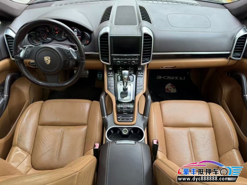 12年保时捷卡宴轿车抵押车出售