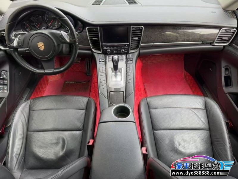 12年保时捷帕纳梅拉轿车抵押车出售