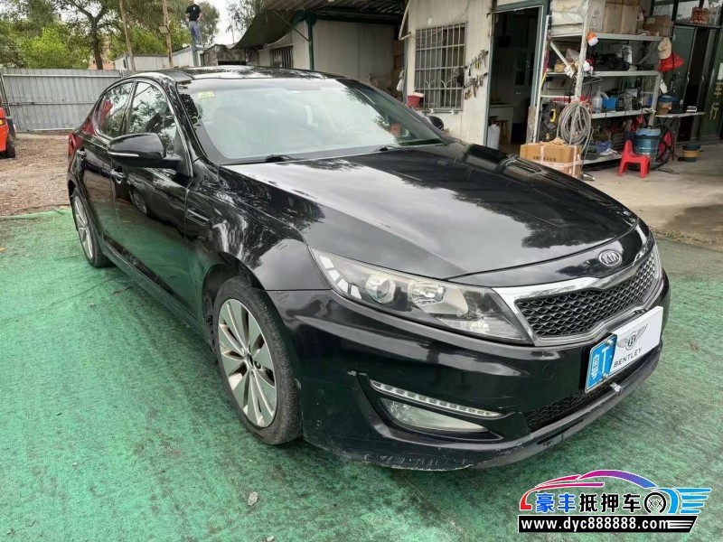 12年起亚K5轿车抵押车出售