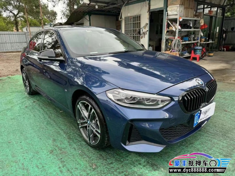 21年宝马1系轿车抵押车出售