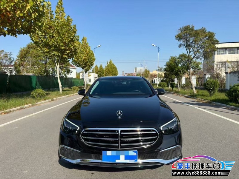 22年奔驰E轿车抵押车出售