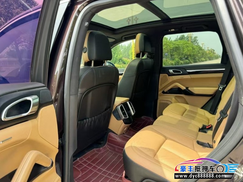 15年保时捷卡宴轿车抵押车出售