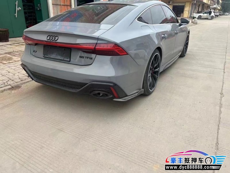 21年奥迪A7轿车抵押车出售