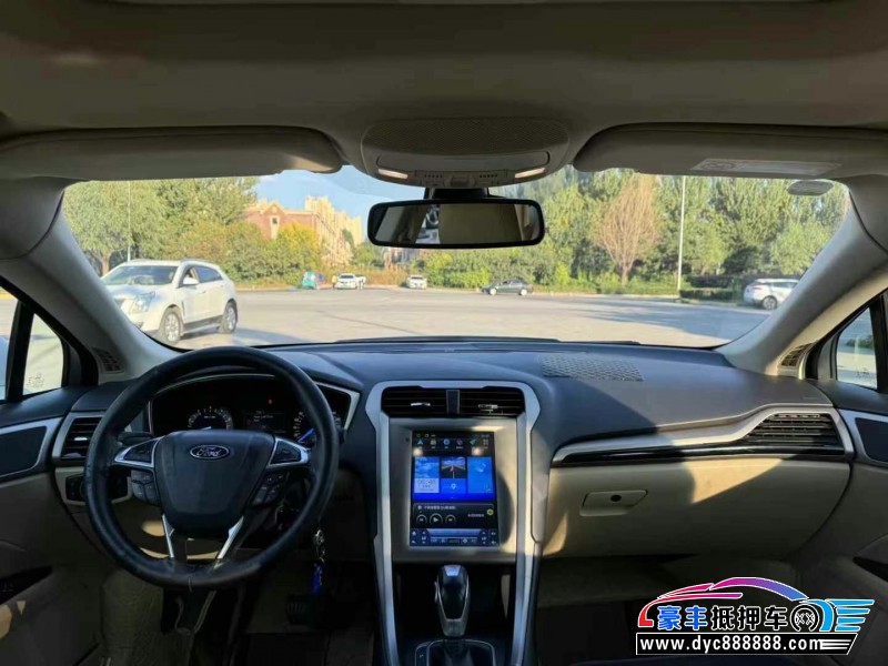 15年福特蒙迪欧轿车抵押车出售