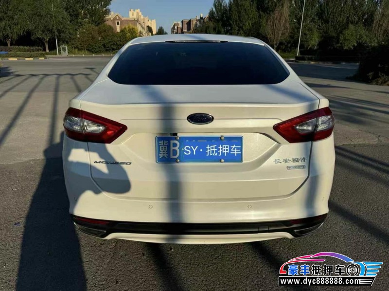 15年福特蒙迪欧轿车抵押车出售