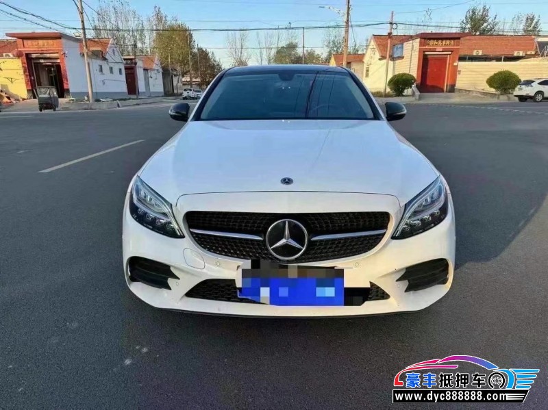 21年奔驰C轿车抵押车出售