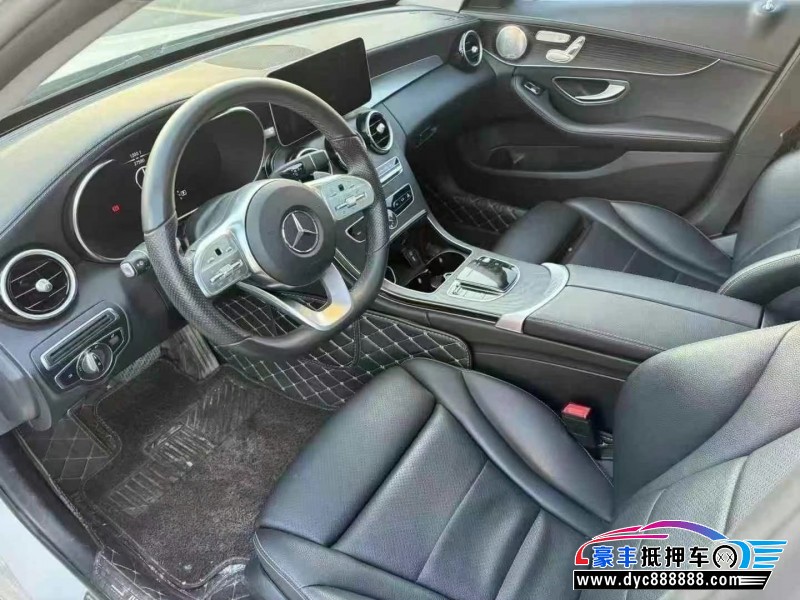 21年奔驰C轿车抵押车出售