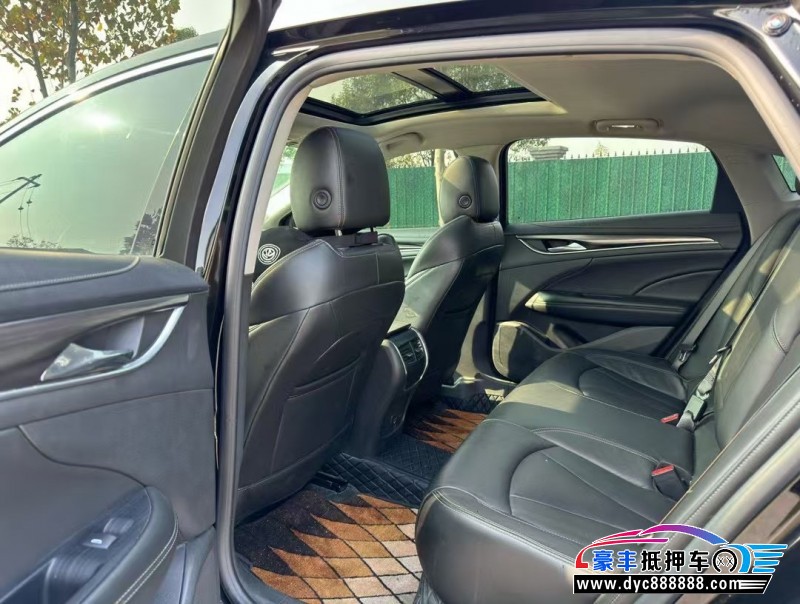 21年别克君越轿车抵押车出售