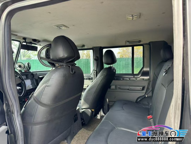 20年北汽制造勇士轿车抵押车出售