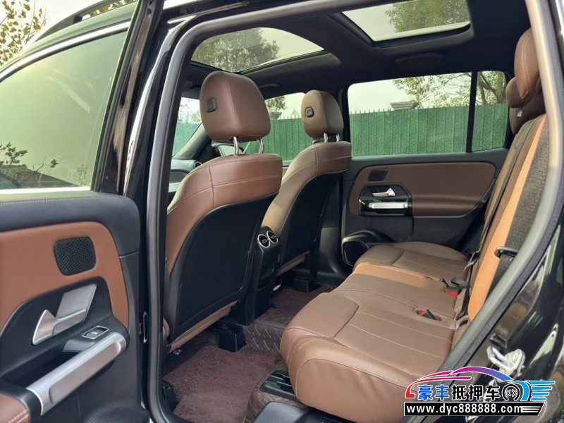 20年奔驰GLB轿车抵押车出售