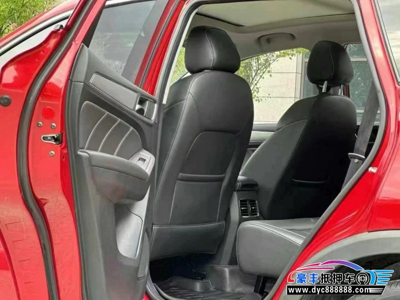 17年荣威RX5轿车抵押车出售