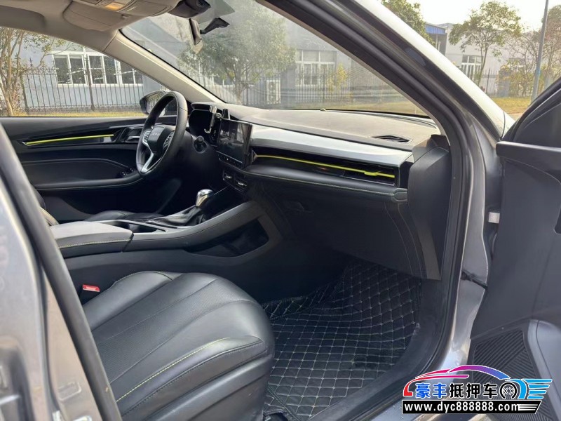 23年荣威i5轿车抵押车出售