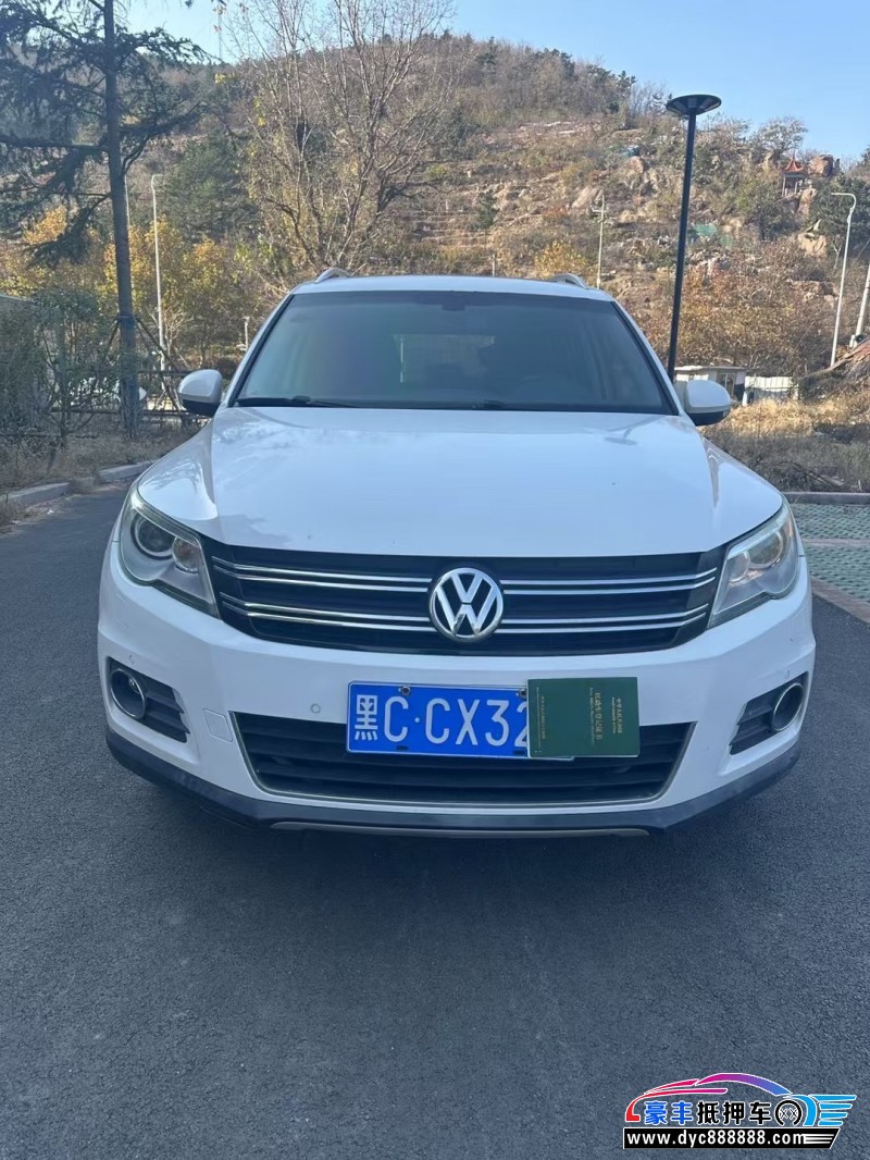 12年大众途观轿车抵押车出售