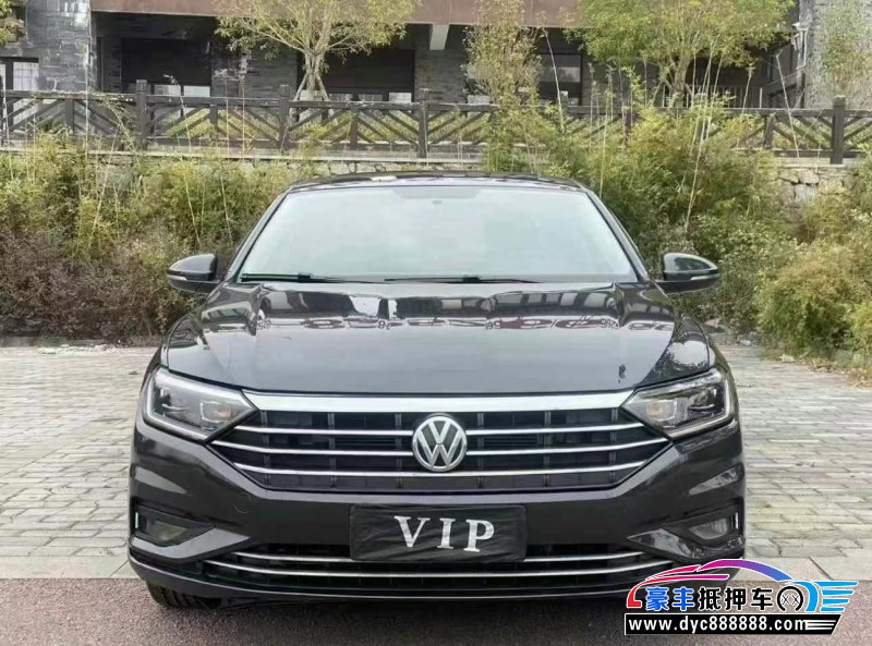 21年大众速腾轿车抵押车出售