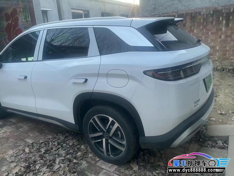 24年比亚迪宋轿车抵押车出售