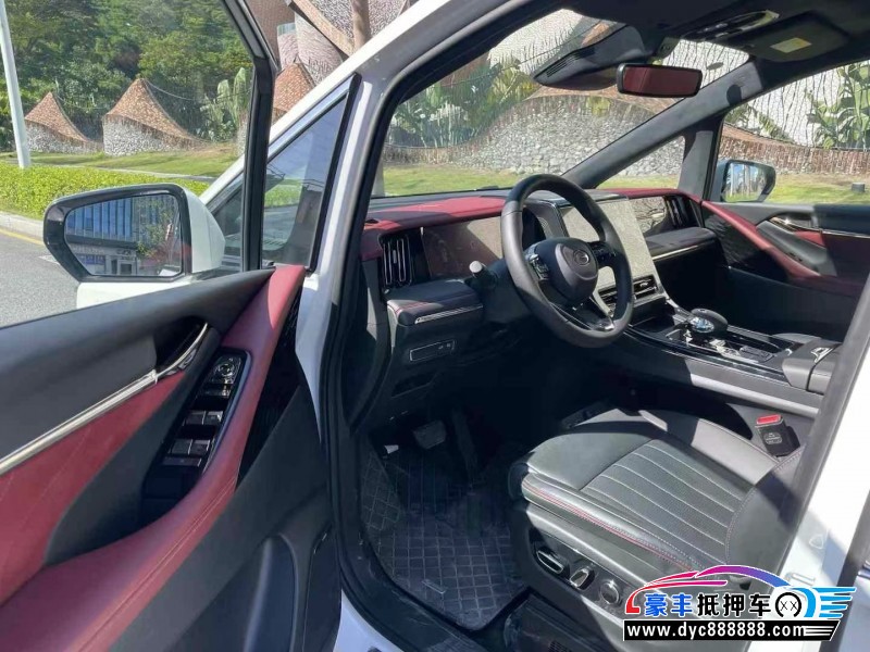 24年传祺M8轿车抵押车出售