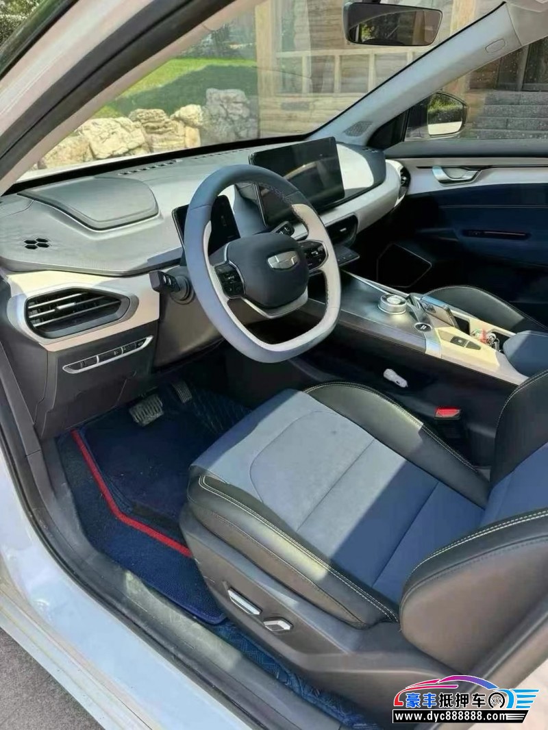 23年吉利几何轿车抵押车出售