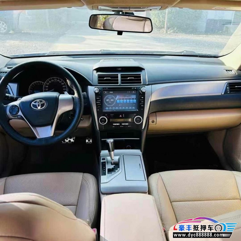 13年丰田凯美瑞轿车抵押车出售