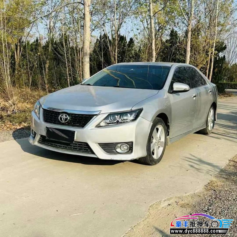 13年丰田凯美瑞轿车抵押车出售