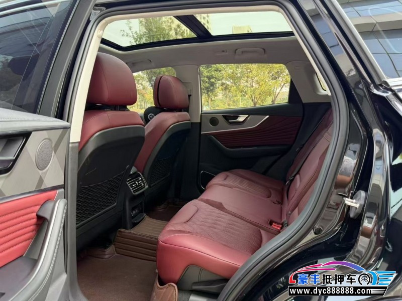 24年红旗HS5轿车抵押车出售