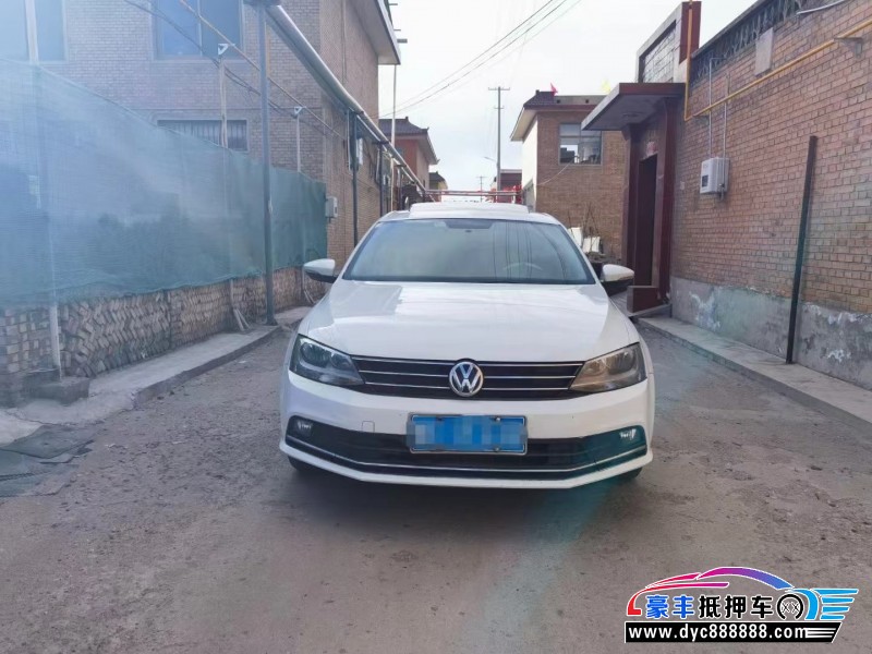 16年大众速腾轿车抵押车出售